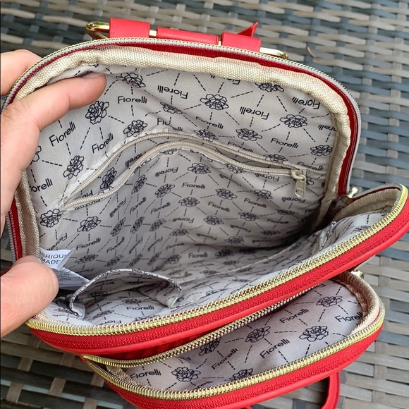 Red book bag purse - Picture 5 of 5